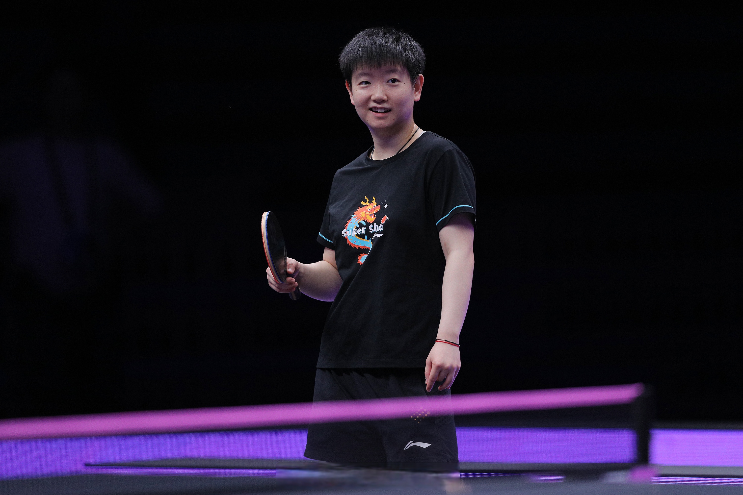 开云下载-HLE碾压SHR，Viper单局斩获MVP强强对话入围赛，技惊四座