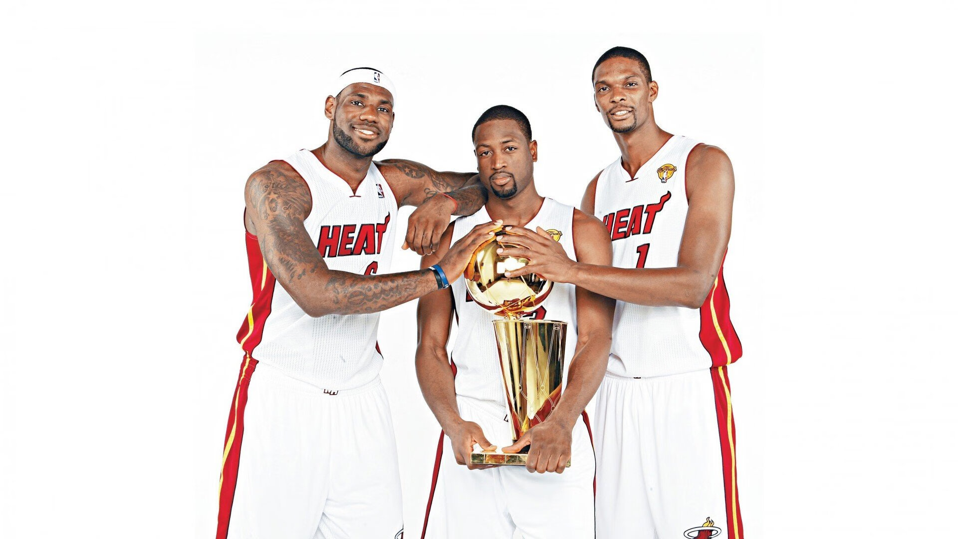 开云体育平台APP-伊布一剑封喉！拜仁绝境斩落马里，39岁神锋诠释何为关键先生