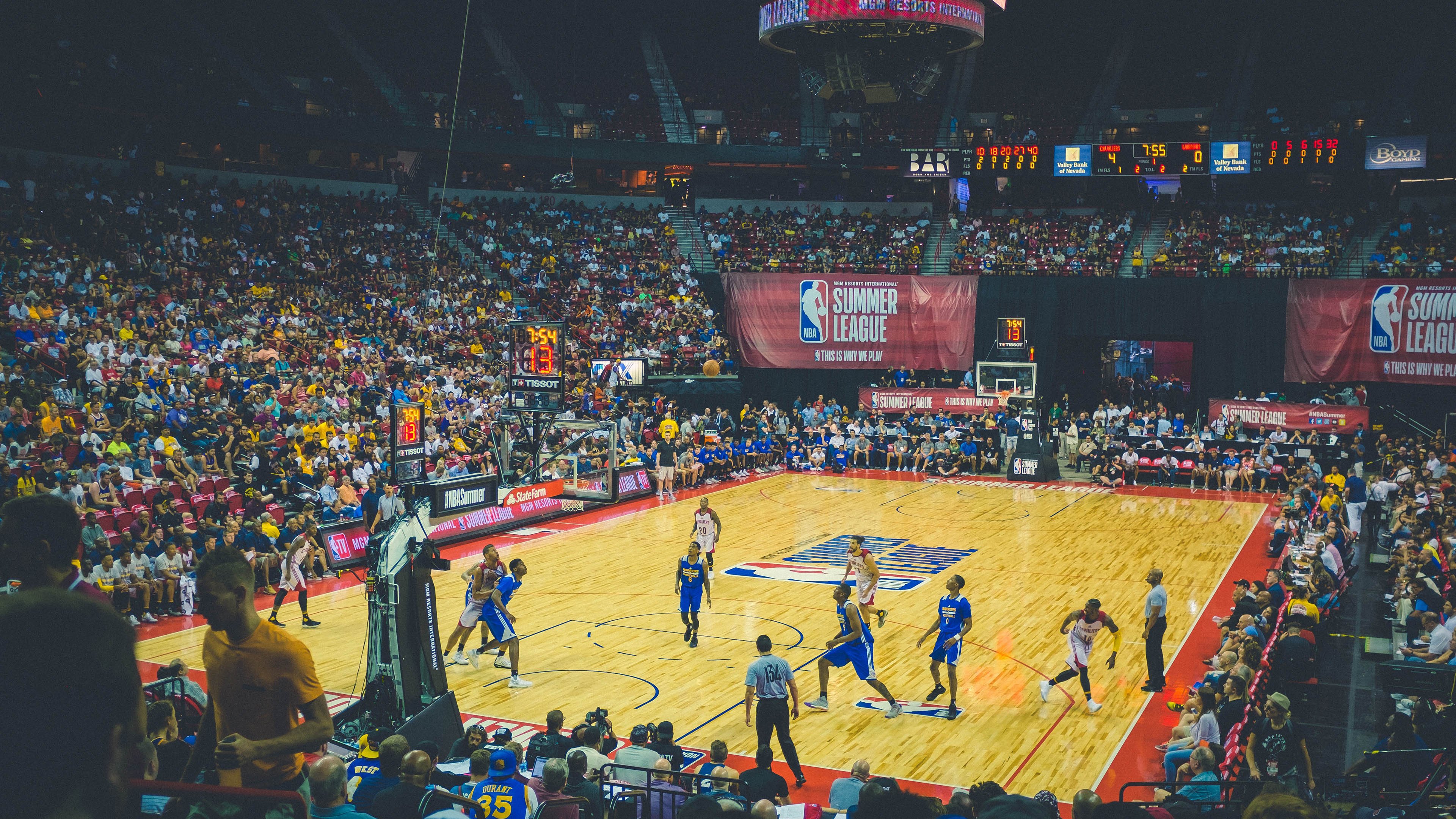 燎原之火，武切维奇如何用一脚世界波改写德甲争冠版图