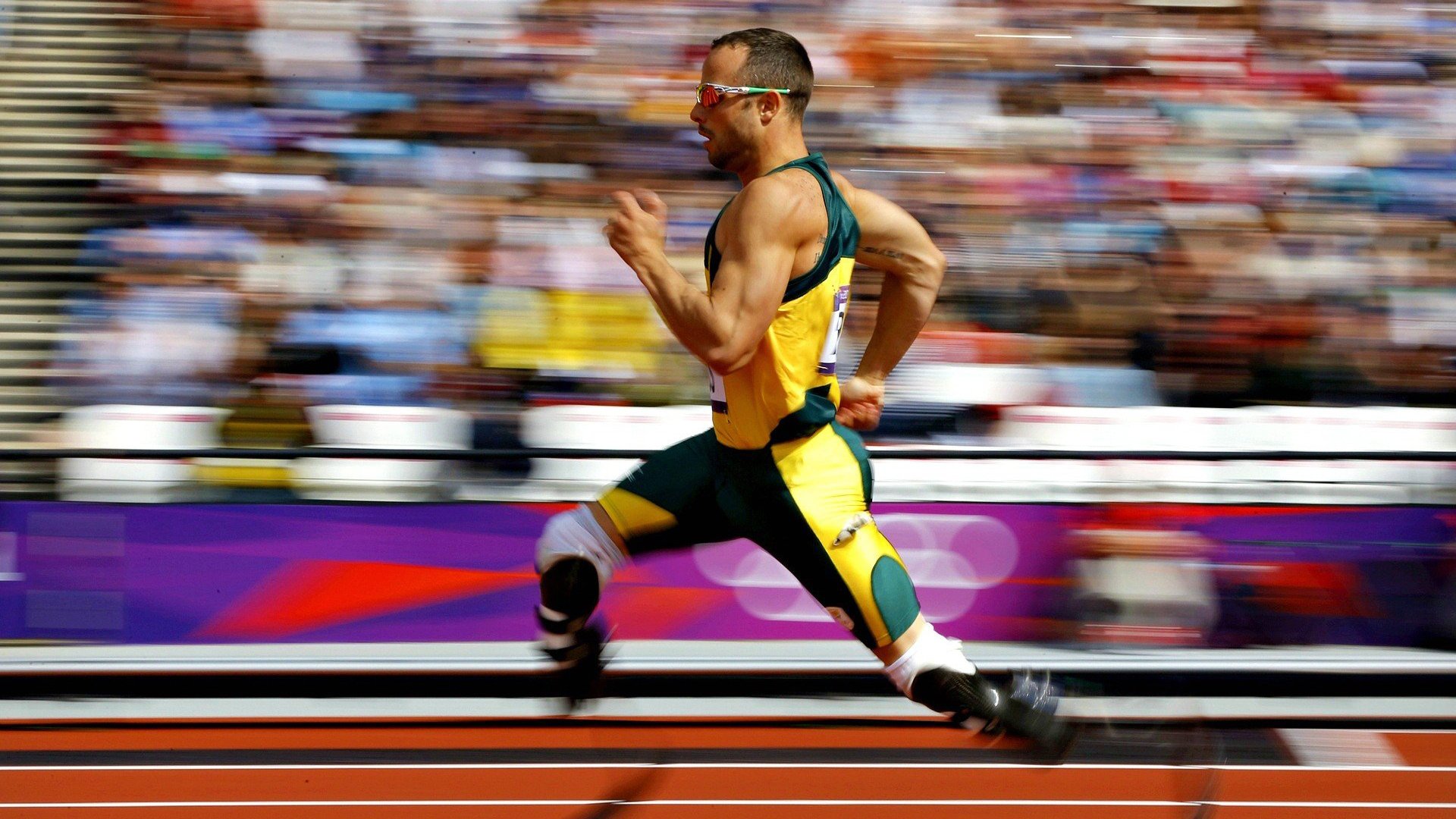 英格拉姆轰40+10+8准三双，太阳灼热火取三连胜！